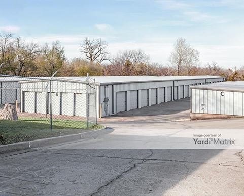 Source URL: https://cdnsc.rentcafe.com/dmslivecafe/3/1078346/1078346-1-5.jpg?width=-1&height=385&quality=80