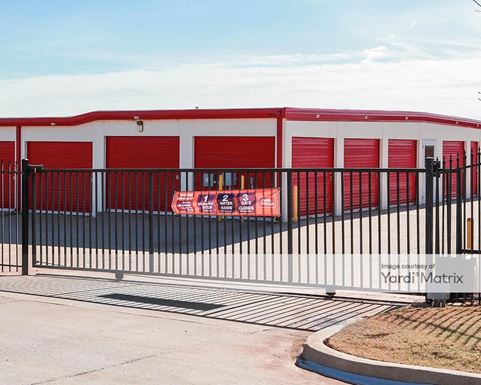 Source URL: https://cdnsc.rentcafe.com/dmslivecafe/3/1078351/1078351-1-4.jpg?width=-1&height=385&quality=80