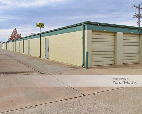 Source URL: https://cdnsc.rentcafe.com/dmslivecafe/3/1078358/1078358-1-3.jpg?width=-1&height=385&quality=80