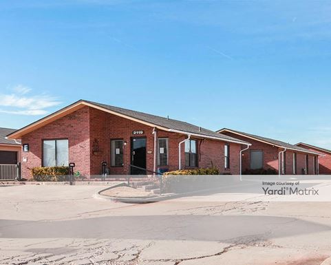 Source URL: https://cdnsc.rentcafe.com/dmslivecafe/3/1078364/1078364-1-2.jpg?width=-1&height=385&quality=80