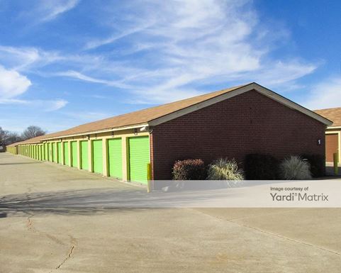 Source URL: https://cdnsc.rentcafe.com/dmslivecafe/3/1078374/1078374-1-2.jpg?width=-1&height=385&quality=80