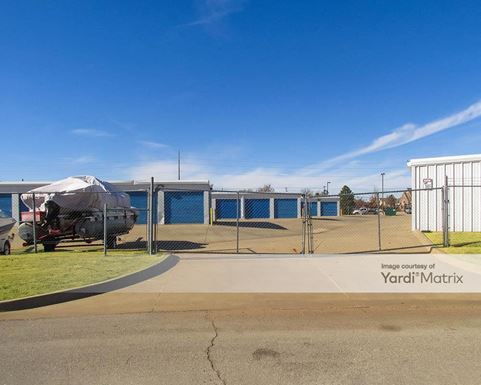 Source URL: https://cdnsc.rentcafe.com/dmslivecafe/3/1078375/1078375-1-4.jpg?width=-1&height=385&quality=80