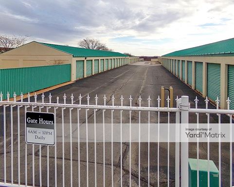 Source URL: https://cdnsc.rentcafe.com/dmslivecafe/3/1078376/1078376-1-5.jpg?width=-1&height=385&quality=80