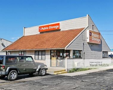 Storage Units for Rent available at 4816 North Grand River Avenue, Lansing, MI 48906