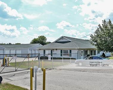 Storage Units for Rent available at 3189 Keewahdin Road, Fort Gratiot, MI 48059
