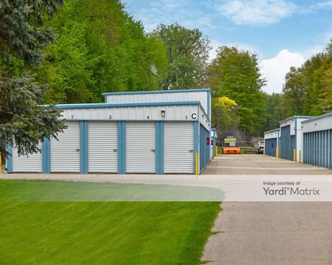 Source URL: https://cdnsc.rentcafe.com/dmslivecafe/3/1078404/1078404-1-3.jpg?width=-1&height=385&quality=80