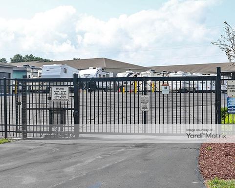 Source URL: https://cdnsc.rentcafe.com/dmslivecafe/3/1078409/1078409-1-6.jpg?width=-1&height=385&quality=80