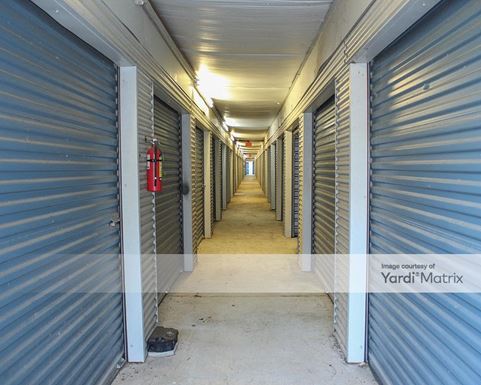 Source URL: https://cdnsc.rentcafe.com/dmslivecafe/3/1078417/1078417-1-3.jpg?width=-1&height=385&quality=80