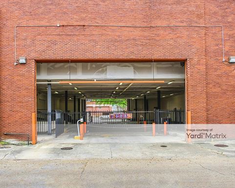 Source URL: https://cdnsc.rentcafe.com/dmslivecafe/3/1078432/1078432-1-3.jpg?width=-1&height=385&quality=80