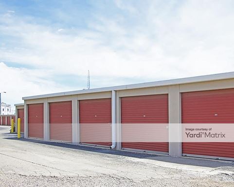 Source URL: https://cdnsc.rentcafe.com/dmslivecafe/3/1078441/1078441-1-4.jpg?width=-1&height=385&quality=80