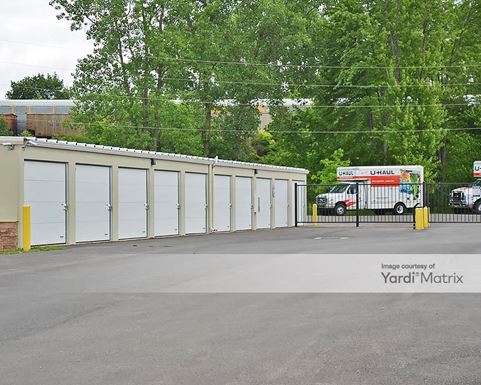 Source URL: https://cdnsc.rentcafe.com/dmslivecafe/3/1078443/1078443-1-4.jpg?width=-1&height=385&quality=80