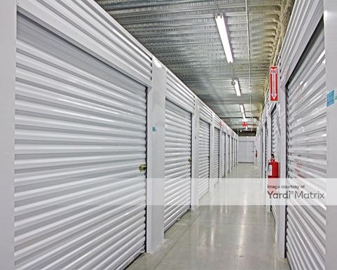 Source URL: https://cdnsc.rentcafe.com/dmslivecafe/3/1078444/1078444-1-5.jpg?width=-1&height=385&quality=80