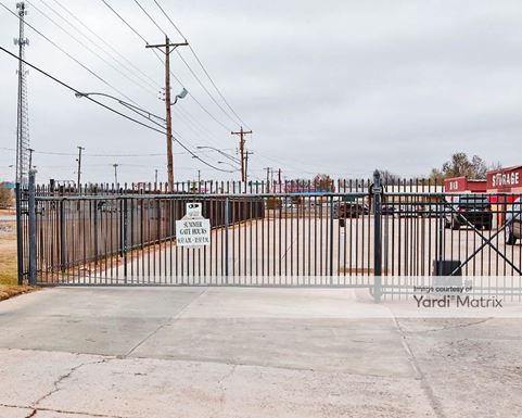 Source URL: https://cdnsc.rentcafe.com/dmslivecafe/3/1078475/1078475-1-3.jpg?width=-1&height=385&quality=80