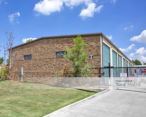 Source URL: https://cdnsc.rentcafe.com/dmslivecafe/3/1078484/1078484-1-2.jpg?width=-1&height=385&quality=80