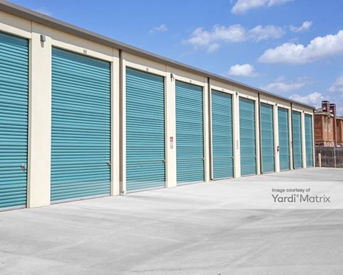 Source URL: https://cdnsc.rentcafe.com/dmslivecafe/3/1078484/1078484-1-3.jpg?width=-1&height=385&quality=80