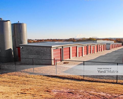 Source URL: https://cdnsc.rentcafe.com/dmslivecafe/3/1078485/1078485-1-4.jpg?width=-1&height=385&quality=80