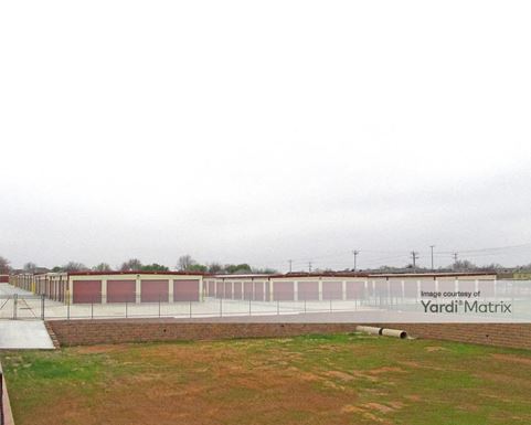 Source URL: https://cdnsc.rentcafe.com/dmslivecafe/3/1078490/1078490-1-2.jpg?width=-1&height=385&quality=80