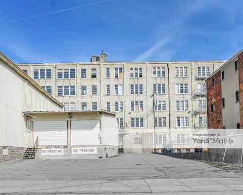 Source URL: https://cdnsc.rentcafe.com/dmslivecafe/3/1078500/1078500-1-3.jpg?width=-1&height=385&quality=80