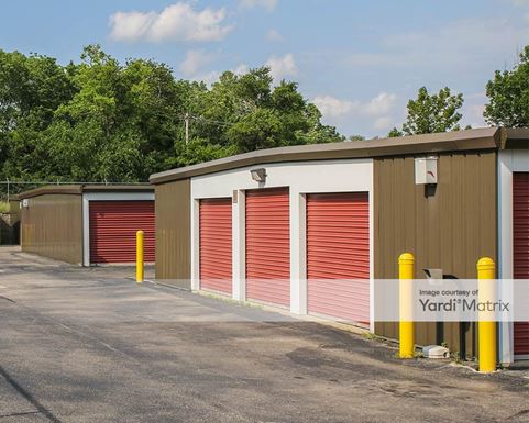 Source URL: https://cdnsc.rentcafe.com/dmslivecafe/3/1078502/1078502-1-5.jpg?width=-1&height=385&quality=80