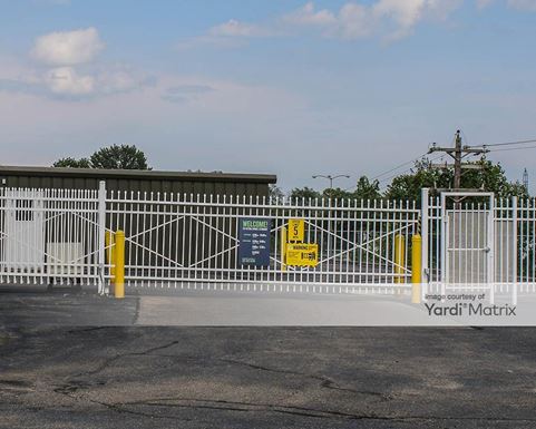 Source URL: https://cdnsc.rentcafe.com/dmslivecafe/3/1078502/1078502-1-6.jpg?width=-1&height=385&quality=80