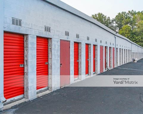 Source URL: https://cdnsc.rentcafe.com/dmslivecafe/3/1078521/1078521-1-7.jpg?width=-1&height=385&quality=80