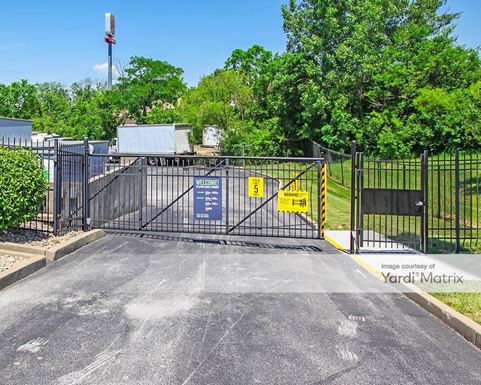 Source URL: https://cdnsc.rentcafe.com/dmslivecafe/3/1078526/1078526-1-2.jpg?width=-1&height=385&quality=80