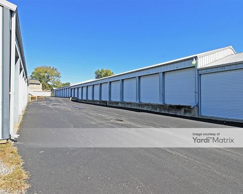 Source URL: https://cdnsc.rentcafe.com/dmslivecafe/3/1078555/1078555-1-3.jpg?width=-1&height=385&quality=80