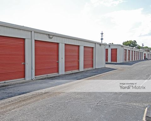 Source URL: https://cdnsc.rentcafe.com/dmslivecafe/3/1078557/1078557-1-5.jpg?width=-1&height=385&quality=80