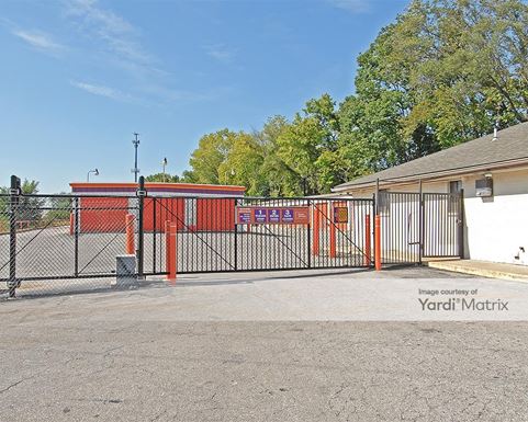 Source URL: https://cdnsc.rentcafe.com/dmslivecafe/3/1078560/1078560-1-4.jpg?width=-1&height=385&quality=80