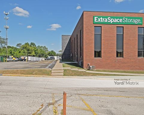 Source URL: https://cdnsc.rentcafe.com/dmslivecafe/3/1078564/1078564-1-4.jpg?width=-1&height=385&quality=80