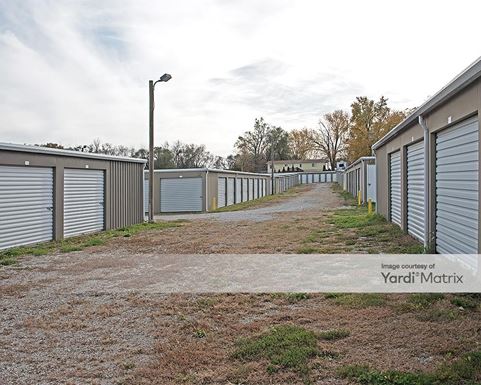 Source URL: https://cdnsc.rentcafe.com/dmslivecafe/3/1078566/1078566-1-3.jpg?width=-1&height=385&quality=80