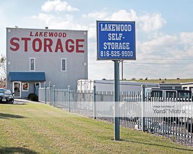 Storage Units for Rent available at 500 NE Jones Industrial Drive, Lee's Summit, MO 64064
