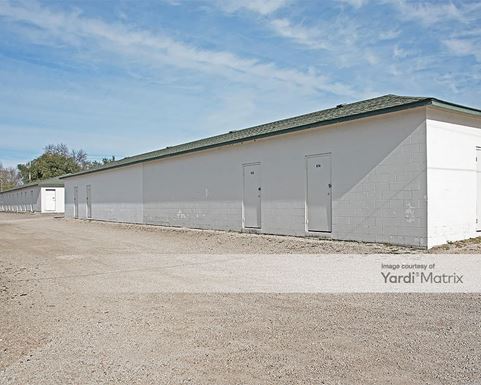 Source URL: https://cdnsc.rentcafe.com/dmslivecafe/3/1078578/1078578-1-5.jpg?width=-1&height=385&quality=80