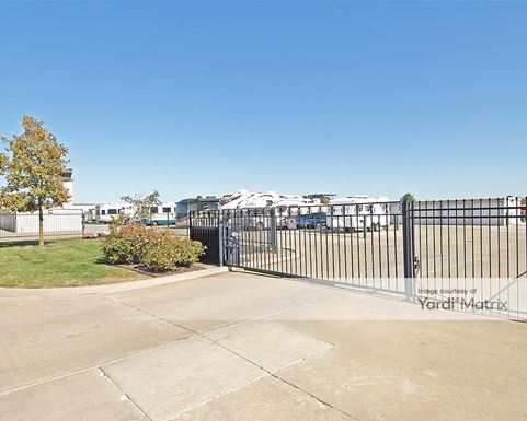 Source URL: https://cdnsc.rentcafe.com/dmslivecafe/3/1078589/1078589-1-3.jpg?width=-1&height=385&quality=80