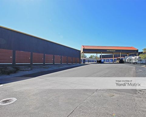 Source URL: https://cdnsc.rentcafe.com/dmslivecafe/3/1078590/1078590-1-3.jpg?width=-1&height=385&quality=80