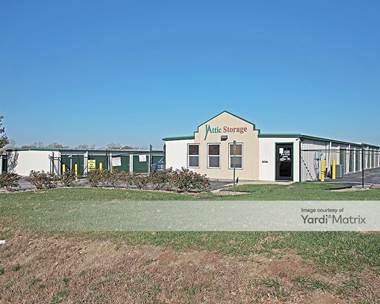 Storage Units for Rent available at 21660 West 207th Street, Spring Hill, KS 66083