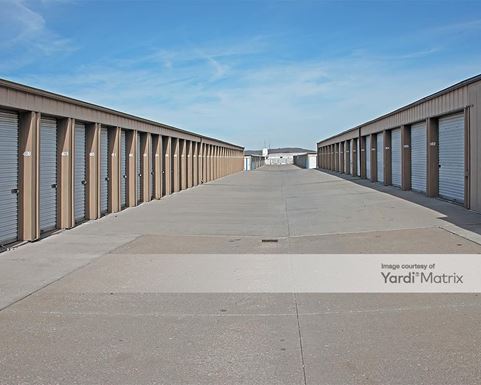 Source URL: https://cdnsc.rentcafe.com/dmslivecafe/3/1078595/1078595-1-3.jpg?width=-1&height=385&quality=80