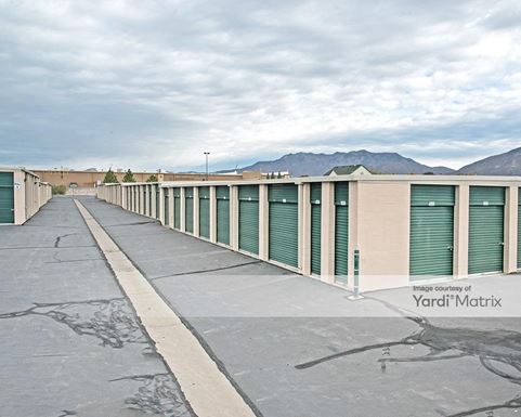 Source URL: https://cdnsc.rentcafe.com/dmslivecafe/3/1078603/1078603-1-4.jpg?width=-1&height=385&quality=80