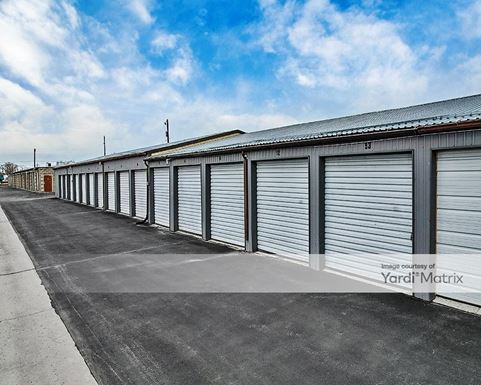 Source URL: https://cdnsc.rentcafe.com/dmslivecafe/3/1078615/1078615-1-4.jpg?width=-1&height=385&quality=80