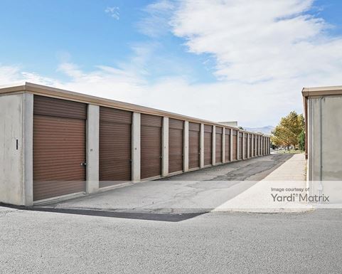 Source URL: https://cdnsc.rentcafe.com/dmslivecafe/3/1078639/1078639-1-3.jpg?width=-1&height=385&quality=80