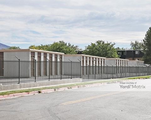 Source URL: https://cdnsc.rentcafe.com/dmslivecafe/3/1078639/1078639-1-5.jpg?width=-1&height=385&quality=80