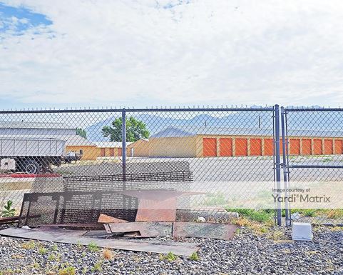 Source URL: https://cdnsc.rentcafe.com/dmslivecafe/3/1078645/1078645-1-5.jpg?width=-1&height=385&quality=80