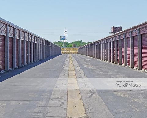 Source URL: https://cdnsc.rentcafe.com/dmslivecafe/3/1078674/1078674-1-5.jpg?width=-1&height=385&quality=80