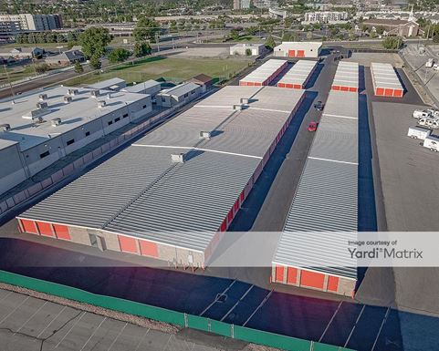 Source URL: https://cdnsc.rentcafe.com/dmslivecafe/3/1078685/1078685-1-5.jpg?width=-1&height=385&quality=80