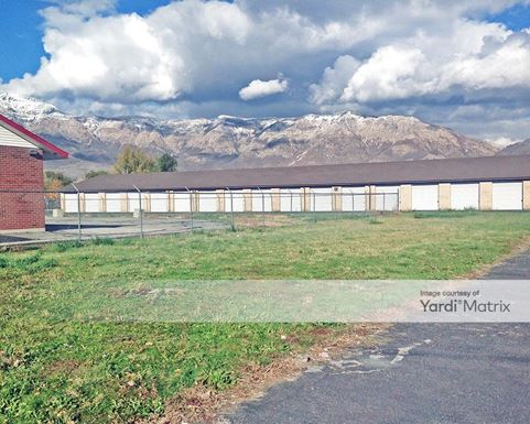 Source URL: https://cdnsc.rentcafe.com/dmslivecafe/3/1078692/1078692-1-3.jpg?width=-1&height=385&quality=80