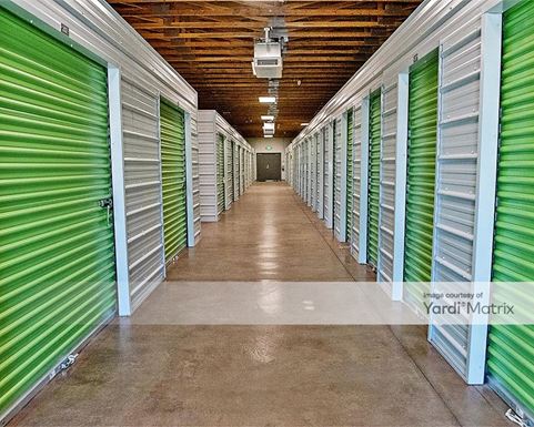 Source URL: https://cdnsc.rentcafe.com/dmslivecafe/3/1078720/1078720-1-5.jpg?width=-1&height=385&quality=80