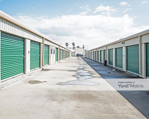 Source URL: https://cdnsc.rentcafe.com/dmslivecafe/3/1078733/1078733-1-2.jpg?width=-1&height=385&quality=80