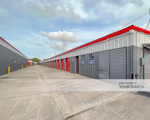 Source URL: https://cdnsc.rentcafe.com/dmslivecafe/3/1078734/1078734-1-3.jpg?width=-1&height=385&quality=80