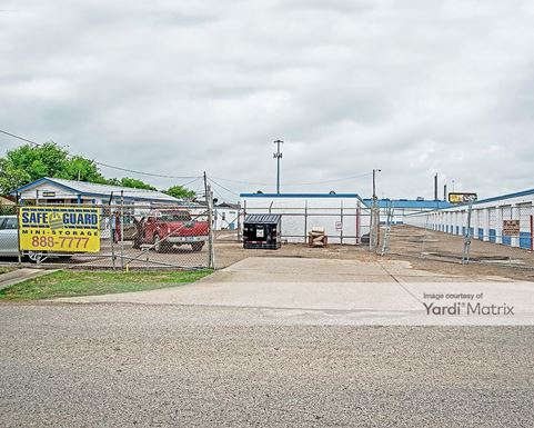 Source URL: https://cdnsc.rentcafe.com/dmslivecafe/3/1078738/1078738-1-1.jpg?width=-1&height=385&quality=80