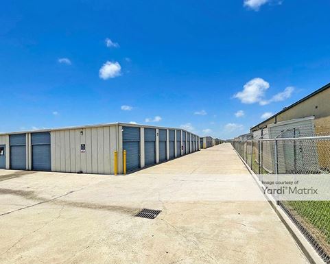 Source URL: https://cdnsc.rentcafe.com/dmslivecafe/3/1078740/1078740-1-3.jpg?width=-1&height=385&quality=80